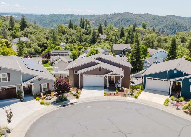 Property at 13042 Sweetbriar Ct, Auburn, CA 95603, 4 beds, 3.5 baths