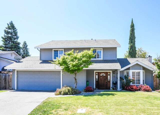 Property at 821 Farrell Pl, Woodland, CA 95695, 3 beds, 2.5 baths