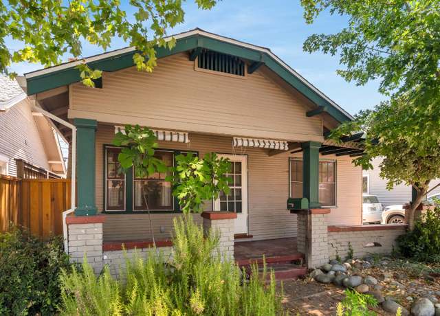 Property at 1473 33rd St, Sacramento, CA 95816, 2 beds, 1 bath