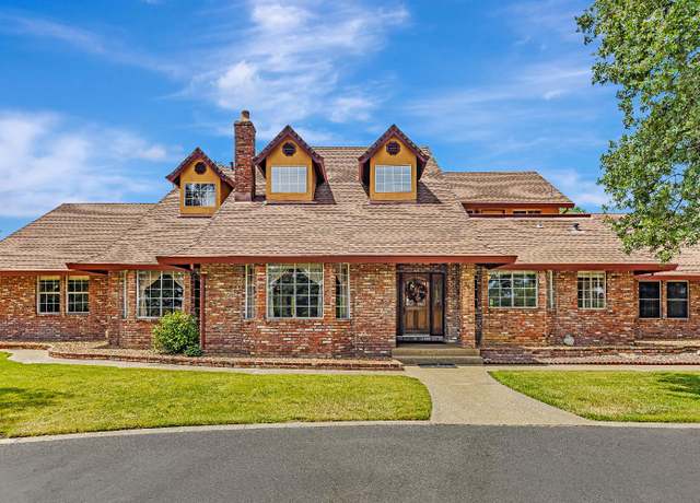 Property at 700 Karchner Rd, Lincoln, CA 95648, 4 beds, 4 baths