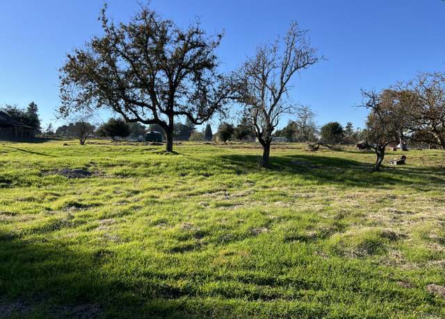 Property at 4720 Paulsen Ln, Sebastopol, CA 95472