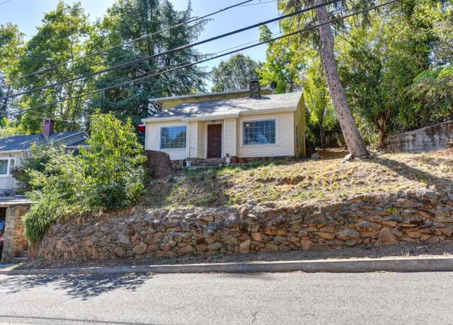Property at 636 Canal St, Placerville, CA 95667, 2 beds, 2 baths