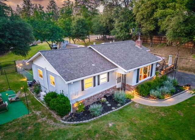 Property at 581 Crestview Dr, Diamond Springs, CA 95619, 4 beds, 1 bath