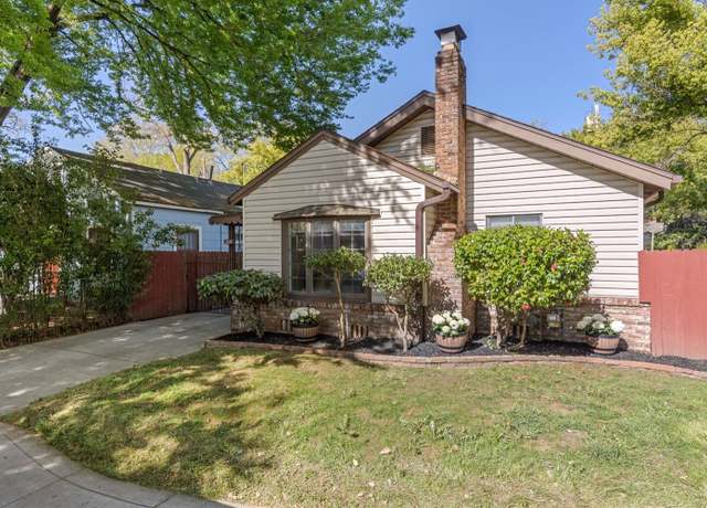 Property at 2624 17th St, Sacramento, CA 95818, 3 beds, 1 bath