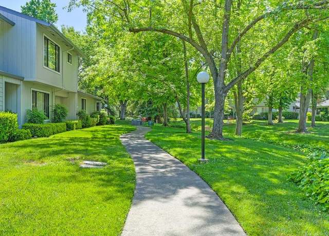 Property at 7908 Rocky Point Ct, Citrus Heights, CA 95610, 2 beds, 1.5 baths