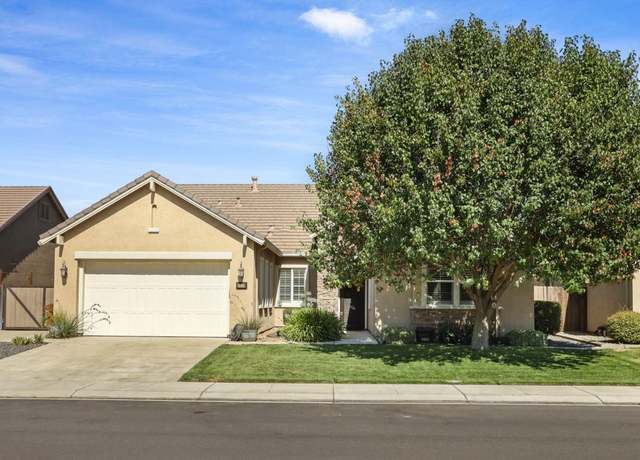 Property at 2558 Edgebrook Ln, Manteca, CA 95336, 3 beds, 2.5 baths