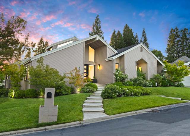 Property at 4551 Oxbow Ridge Pl, Fair Oaks, CA 95628, 4 beds, 3.5 baths
