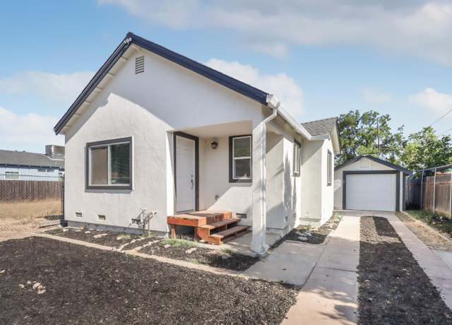 Property at 3817 SE 21st Ave, Sacramento, CA 95820, 2 beds, 1 bath