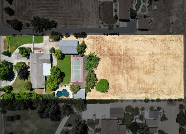 Property at 8744 Rubia Dr, Elk Grove, CA 95624, 3 beds, 2.5 baths