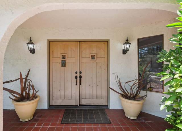 Property at 8571 Gunner Way, Fair Oaks, CA 95628, 4 beds, 2.5 baths