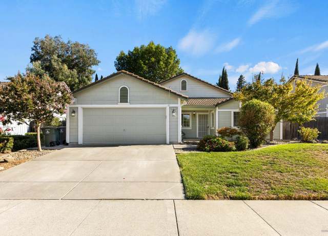 Property at 695 Fountain Way, Dixon, CA 95620, 4 beds, 2 baths
