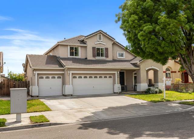 Property at 1812 Monterey Pine Ave, Ceres, CA 95307, 3 beds, 2.5 baths