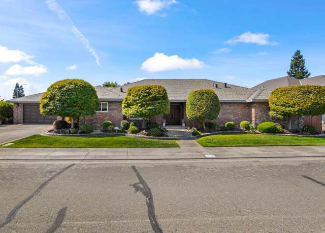 Property at 148 Mokelumne River Dr, Lodi, CA 95240, 3 beds, 2.5 baths