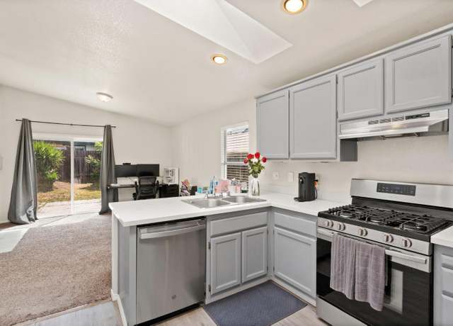 Property at 5279 Jacinto Ave, Sacramento, CA 95823, 3 beds, 2 baths