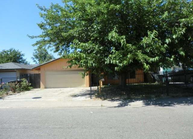 Property at 7825 Rockhurst Way, Sacramento, CA 95828, 4 beds, 2 baths