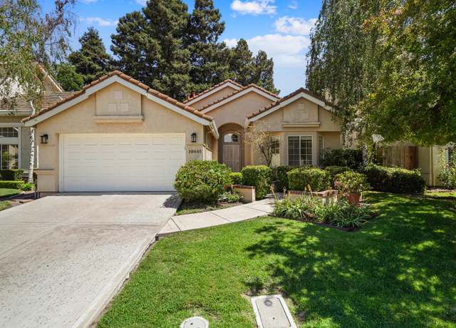 Property at 10601 Pleasant Valley Cir, Stockton, CA 95209, 3 beds, 2 baths