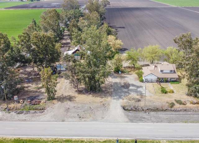 Property at 19351 Reynolds, Dos Palos, CA 93620, 4 beds, 2 baths