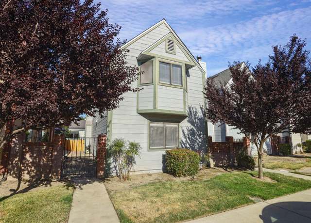 Property at 444 Benjamin Pl, Manteca, CA 95337, 2 beds, 2.5 baths