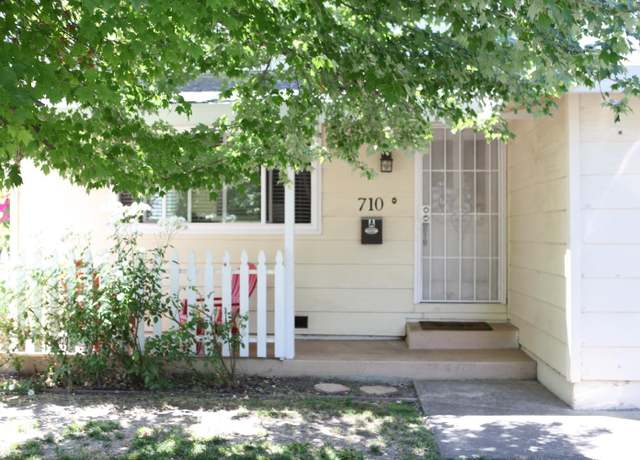 Property at 710 7th Ave, Sacramento, CA 95818, 4 beds, 3 baths