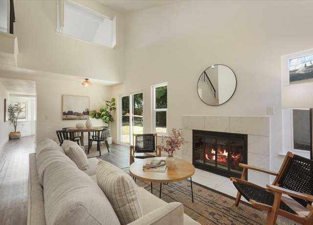 Property at 7226 Eminent Ct, Sacramento, CA 95842, 3 beds, 2 baths