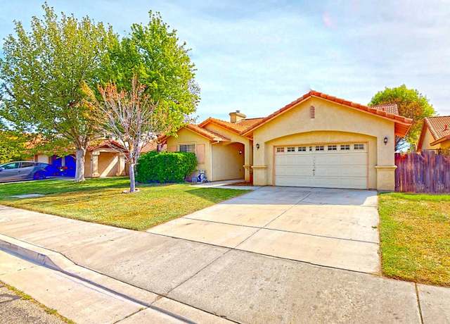 Property at 312 Rosalie Ct, Los Banos, CA 93635, 3 beds, 2 baths