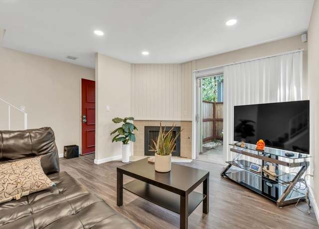 Property at 5333 Park Highlands Blvd #26, Concord, CA 94521, 2 beds, 1.5 baths