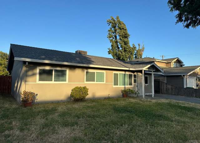Property at 1042 Harding St, Fairfield, CA 94533, 4 beds, 1 bath