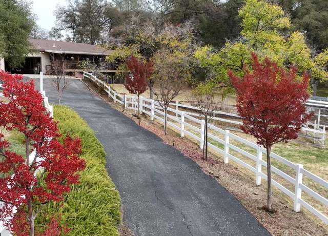 Property at 5870 Lone Star Valley Rd, Auburn, CA 95602, 3 beds, 2 baths