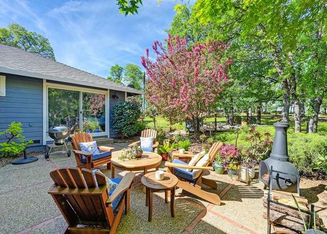Property at 5805 Lone Star Valley Rd, Auburn, CA 95602, 3 beds, 2 baths