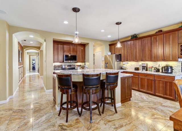 Property at 9725 Marbella Ct, Elk Grove, CA 95624, 3 beds, 3 baths