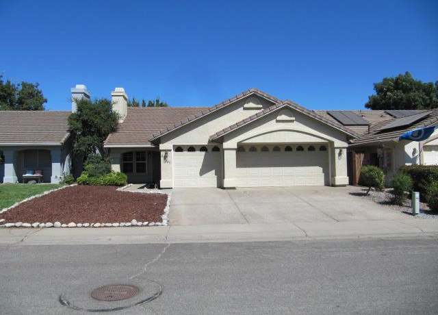Property at 1385 Cobblestone Dr, Lincoln, CA 95648, 3 beds, 2 baths