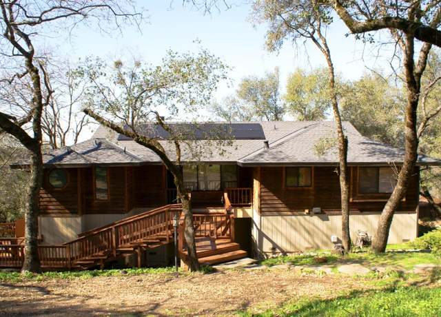 Property at 2066 Bogus Point Ct, Cool, CA 95614, 4 beds, 3 baths