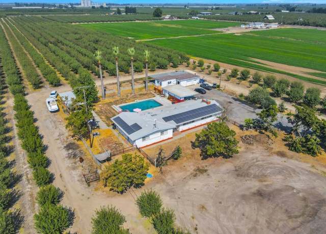 Property at 7731 E Keyes Rd, Hughson, CA 95326, 3 beds, 2 baths