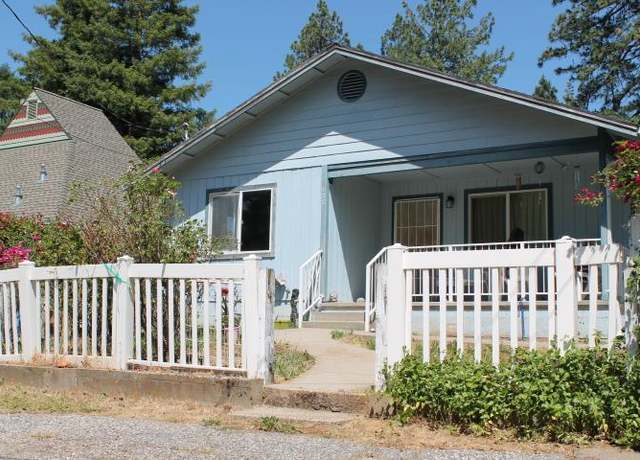 Property at 127 Wilson St, Grass Valley, CA 95945, 3 beds, 2 baths