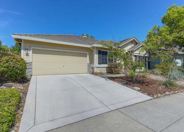 Property at 109 Cobble Ridge Dr, Folsom, CA 95630, 3 beds, 2 baths