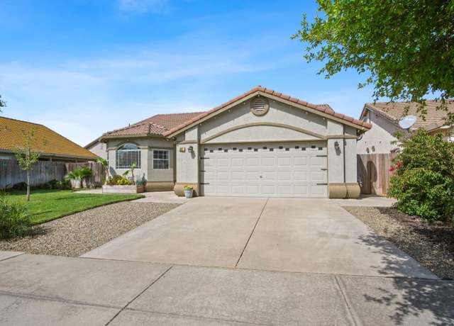 Property at 887 Zina Ln, Turlock, CA 95380, 3 beds, 2 baths