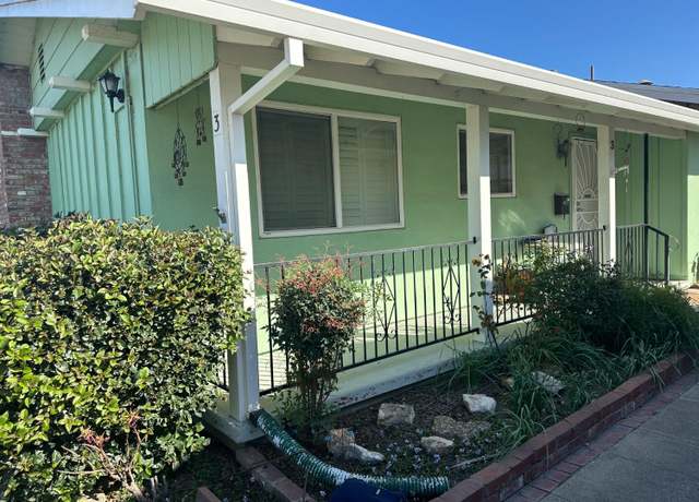Property at 102 E 18th St #3, Marysville, CA 95901, 3 beds, 2 baths