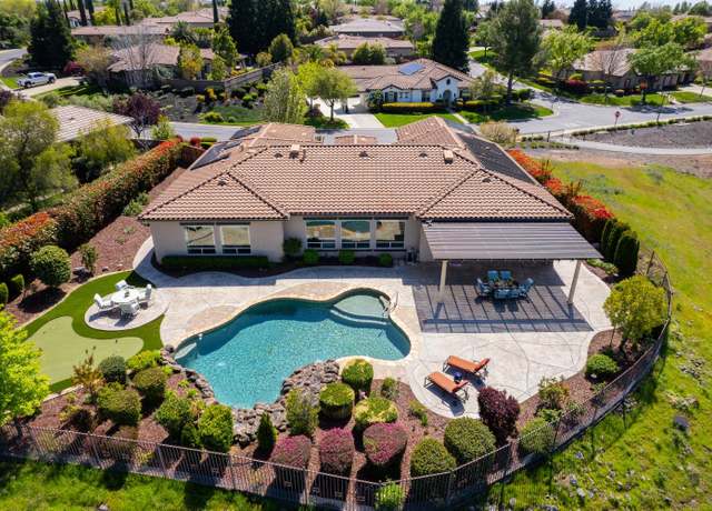 Property at 2040 Ladera Dr, Lincoln, CA 95648, 4 beds, 4.5 baths