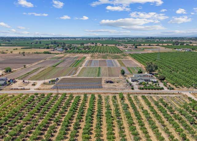 Property at 1581 W Cardella Rd, Merced, CA 95348, 6 beds, 4 baths