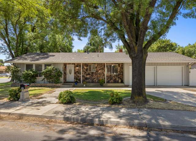 Property at 1920 E Orangeburg Ave, Modesto, CA 95355, 3 beds, 2 baths