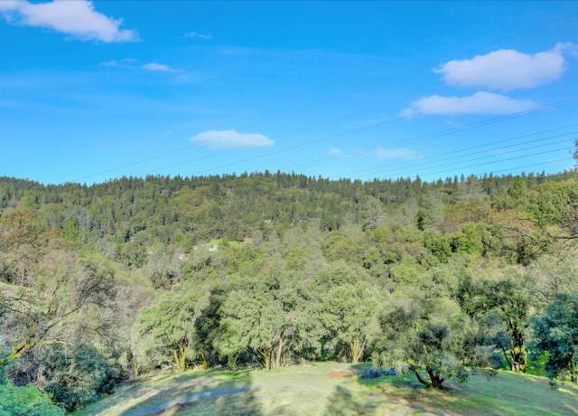 Property at 15690 Fay Rd, Grass Valley, CA 95949, 3 beds, 2 baths