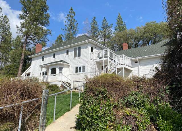 Property at 1595 Eden Forest Dr, Colfax, CA 95713, 4 beds, 3.5 baths