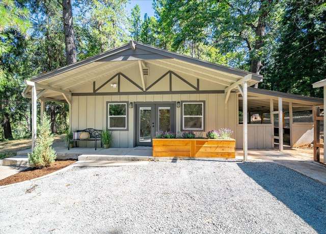Property at 10225 Elder Dr, Grass Valley, CA 95949, 3 beds, 2 baths