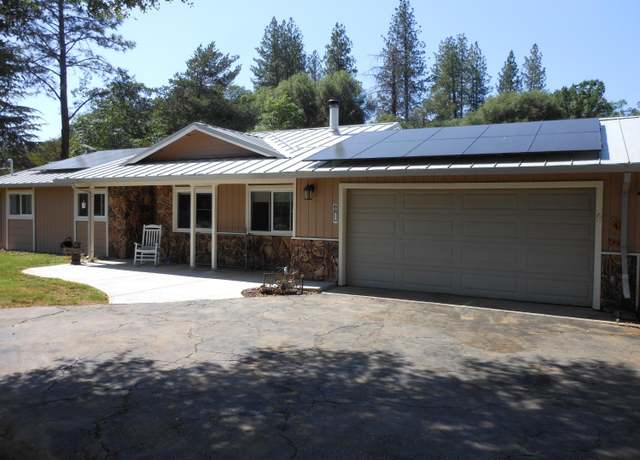 Property at 17068 Vintage Dr, Grass Valley, CA 95949, 4 beds, 3 baths
