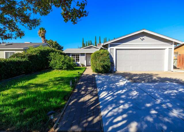 Property at 211 S Central Ave, Tracy, CA 95376, 3 beds, 2 baths