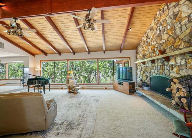 Property at 19856 Ocelot Dr, Grass Valley, CA 95949, 5 beds, 3.5 baths