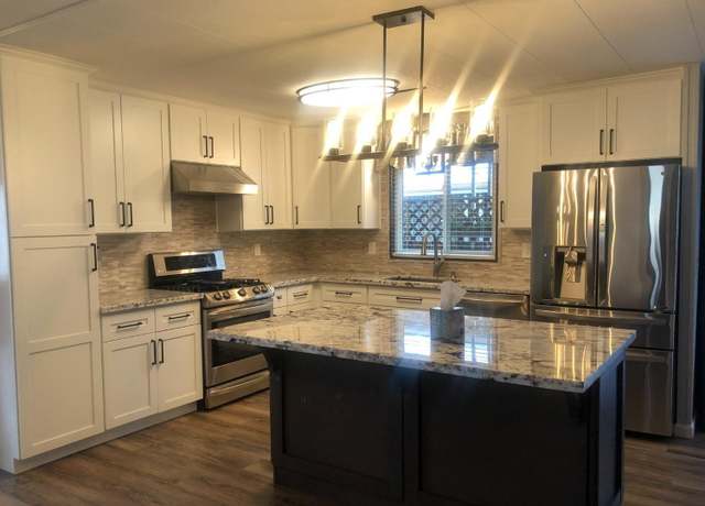 Property at 545 Vandenberg Cir, Roseville, CA 95747, 2 beds, 2 baths