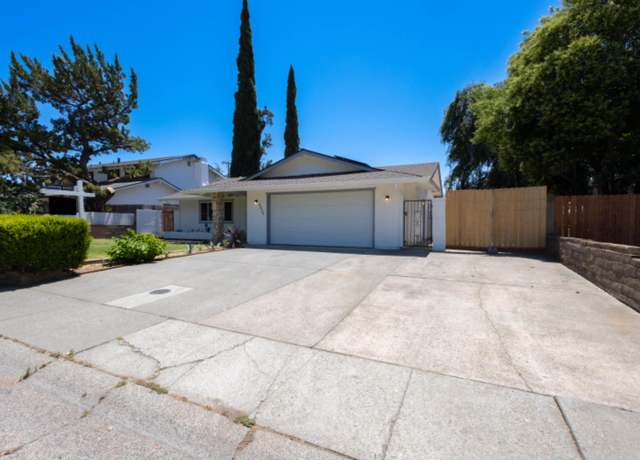 Property at 6636 Saint James Dr, Carmichael, CA 95608, 3 beds, 2 baths