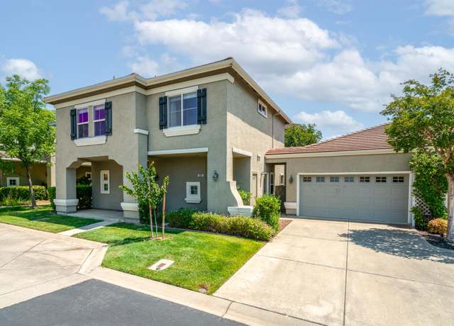 Property at 303 Marsalla Dr, Folsom, CA 95630, 3 beds, 2.5 baths