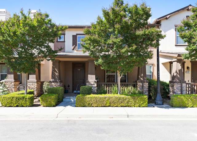 Property at 980 Silver Spur Cir #43, Oakdale, CA 95361, 3 beds, 2.5 baths